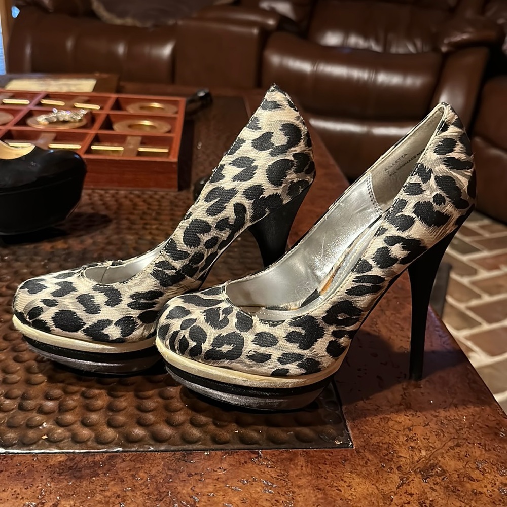 Silk cheetah/leopard print stilettos, size 7
